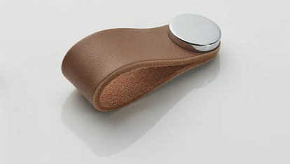 Paloma leather loop handle